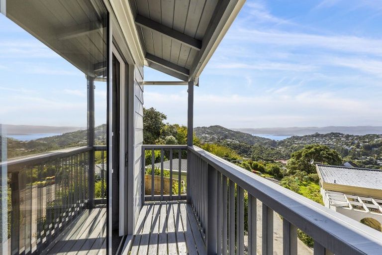 Photo of property in 4b Sarah Way, Crofton Downs, Wellington, 6035