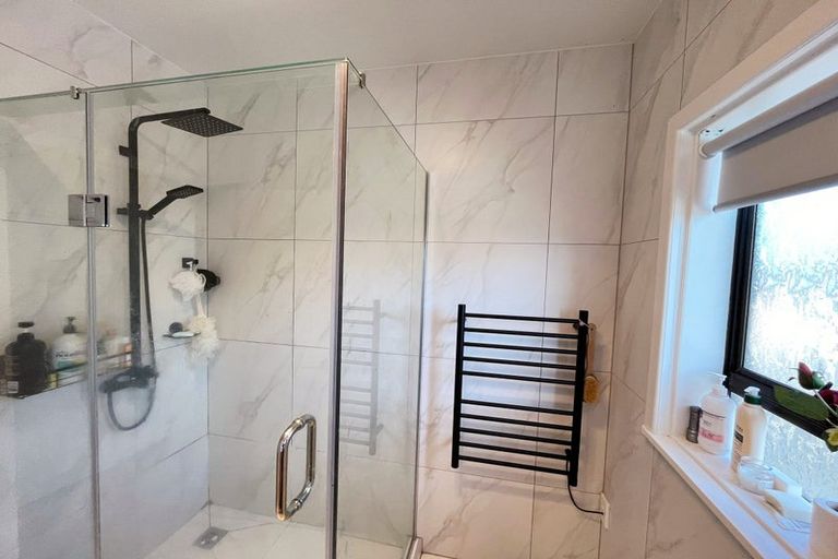 Photo of property in 93a Litten Road, Cockle Bay, Auckland, 2014