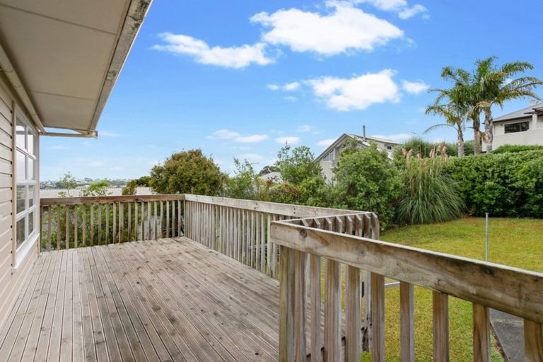 Photo of property in 35 Brightside Road, Stanmore Bay, Whangaparaoa, 0932
