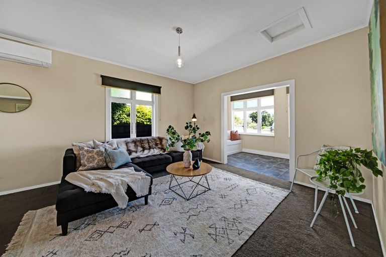 Photo of property in 1/68 Woodleigh Street, Frankleigh Park, New Plymouth, 4310