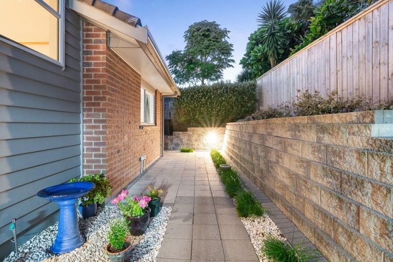 Photo of property in 63 Chesterfield Way, Orewa, 0931