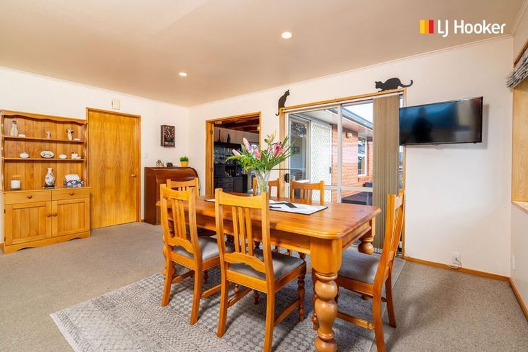 Photo of property in 37 Albion Street, Shiel Hill, Dunedin, 9013