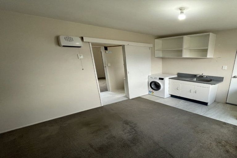 Photo of property in 325a Main South Road, Hornby, Christchurch, 8042