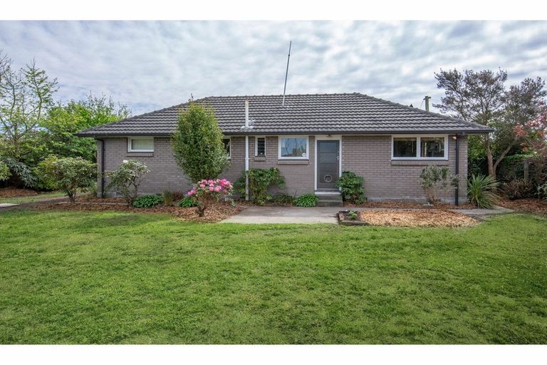 Photo of property in 32 Horton Place, Avondale, Christchurch, 8061
