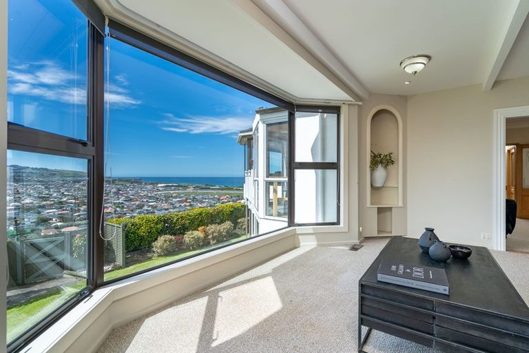 Photo of property in 95 Easther Crescent, Kew, Dunedin, 9012