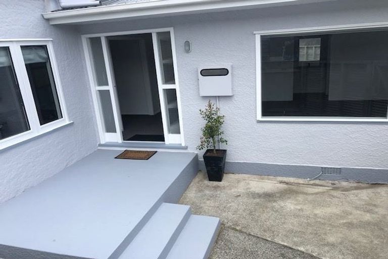 Photo of property in 7c Mclellan Street, Tawa, Wellington, 5028