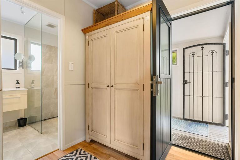 Photo of property in 108a Riverview Road, Whangamata, 3620