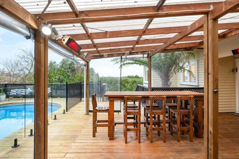 Photo of property in 21 Dinsdale Road, Dinsdale, Hamilton, 3204