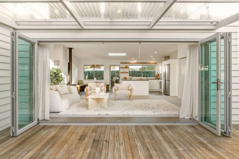 Photo of property in 16b Clyde Street, Mount Maunganui, 3116