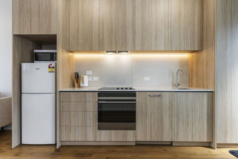 Photo of property in 44 Hadlow Terrace, Grey Lynn, Auckland, 1021