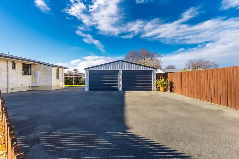 Photo of property in 16 George Street, Waimate, 7924