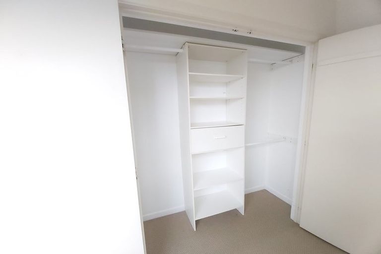 Photo of property in 2/34 Corunna Road, Milford, Auckland, 0620