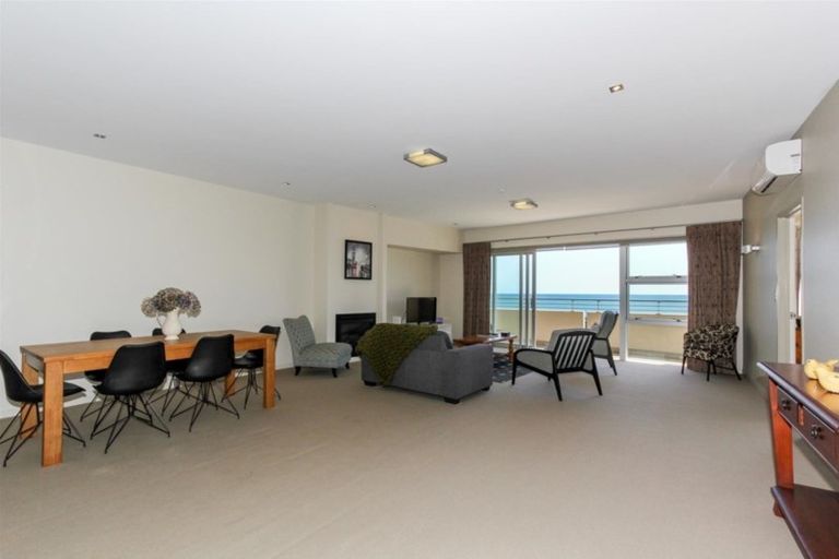 Photo of property in Quarterdeck, 3/4 Buller Street, New Plymouth, 4310