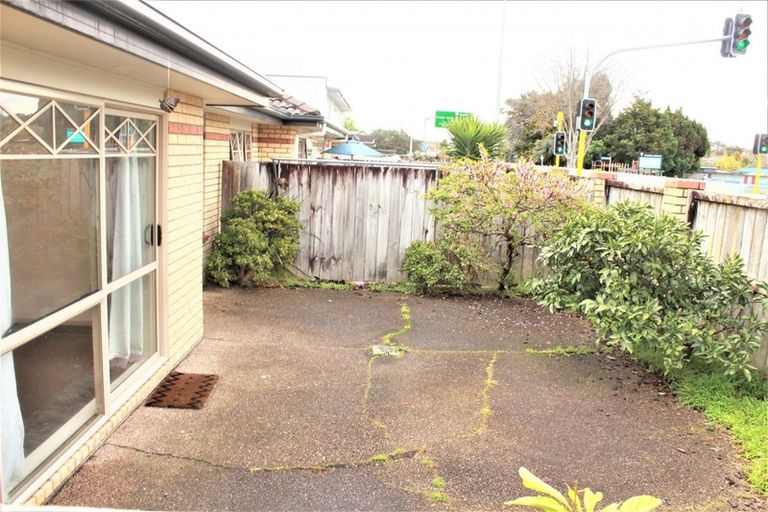 Photo of property in 4/201 Massey Street, Frankton, Hamilton, 3204