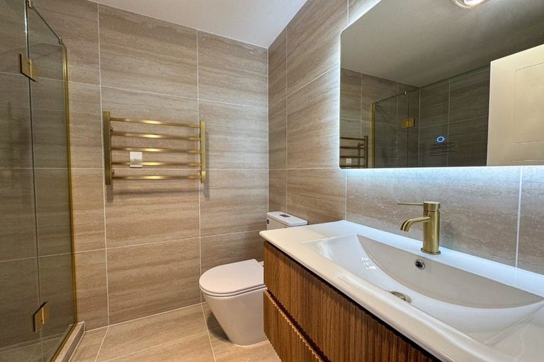 Photo of property in 6/9 Utting Street, Birkdale, Auckland, 0626