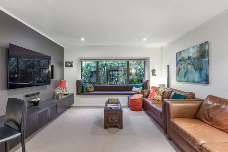 Photo of property in 59 Fitzwilliam Drive, Torbay, Auckland, 0630