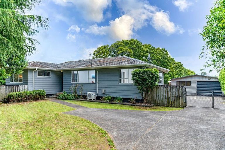 Photo of property in 62 Pukeroa Place, Papakura, 2110