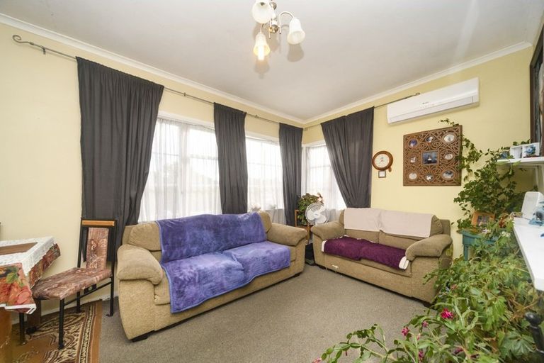 Photo of property in 118 Rangiora Avenue, Roslyn, Palmerston North, 4414