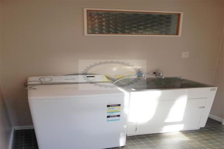 Photo of property in 5 Marett Street, Macandrew Bay, Dunedin, 9014