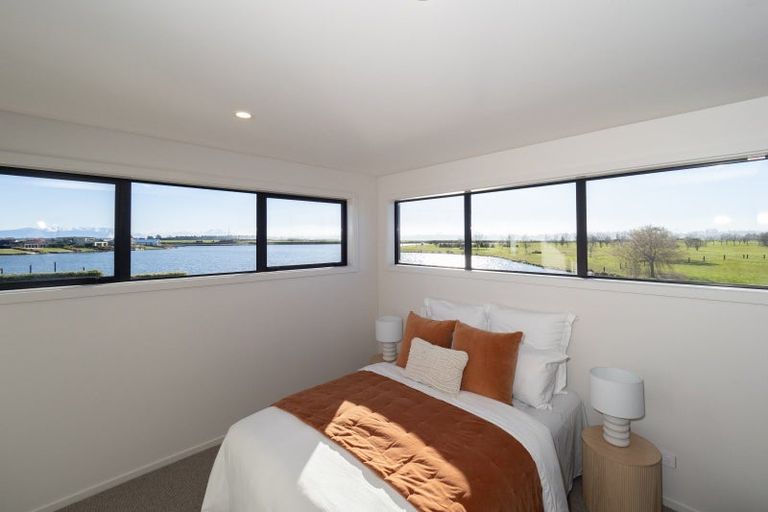 Photo of property in 203 Lake Hood Drive, Huntingdon, Ashburton, 7774