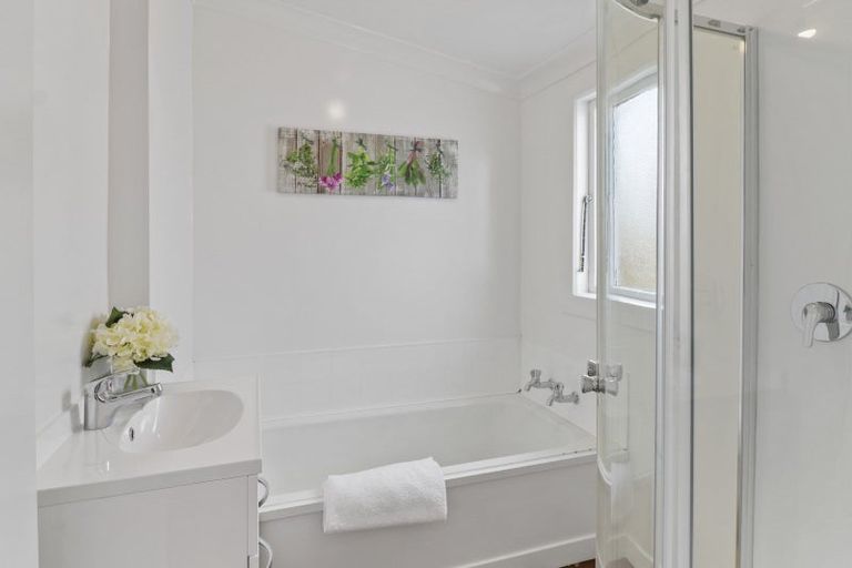 Photo of property in 7 Queens Road, Elgin, Gisborne, 4010