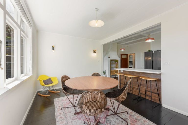 Photo of property in 19 Tipahi Street, Nelson South, Nelson, 7010