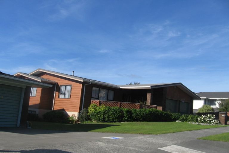 Photo of property in 25 Shackle Lane, Whitby, Porirua, 5024