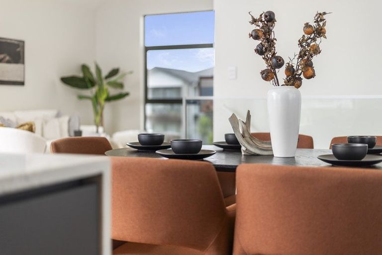 Photo of property in 14 Kiokio Street, Long Bay, Auckland, 0630