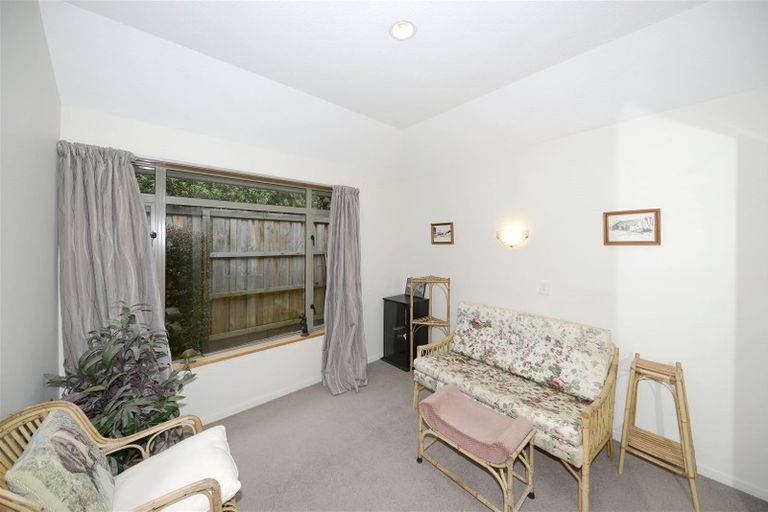 Photo of property in 3/252 Mairehau Road, Burwood, Christchurch, 8083