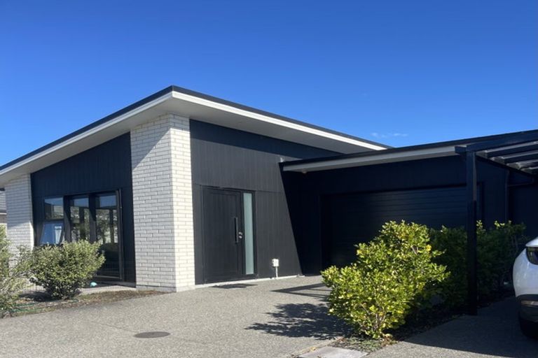 Photo of property in 4 Kaitaka Way, Papamoa, 3118