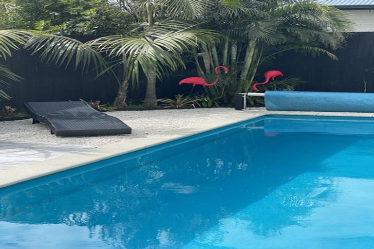 Photo of property in 2 Taimoana Close, Mangawhai Heads, Mangawhai, 0505