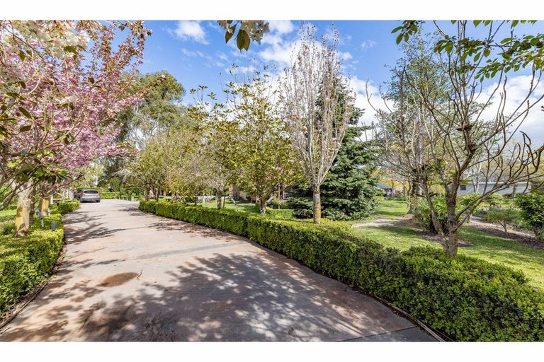 Photo of property in 43 Mandalea Road, Ohoka, Rangiora, 7475