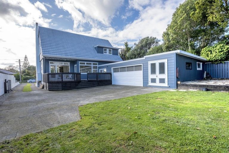 Photo of property in 35 Chester Street, Levin, 5510