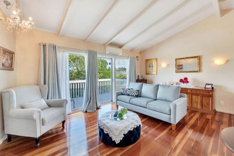 Photo of property in 1/89 Monarch Avenue, Hillcrest, Auckland, 0627
