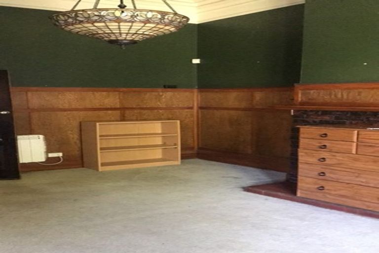 Photo of property in One Royal Tce, 1 Royal Terrace, Dunedin Central, Dunedin, 9016