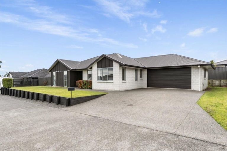 Photo of property in 3 Shea Lane, Pyes Pa, Tauranga, 3112