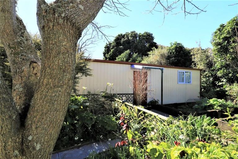 Photo of property in 85 South Road, Manaia, 4612