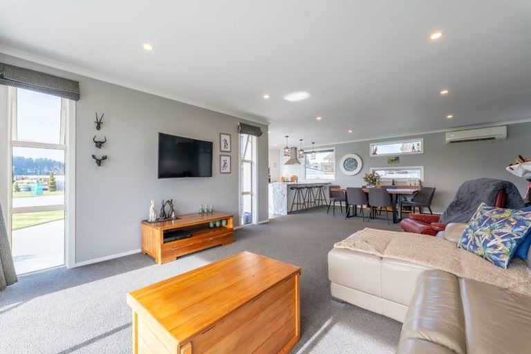 Photo of property in 27 King Street, Pareora, 7912