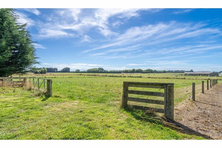 Photo of property in 21 Mika Way, Lorneville, Invercargill, 9874