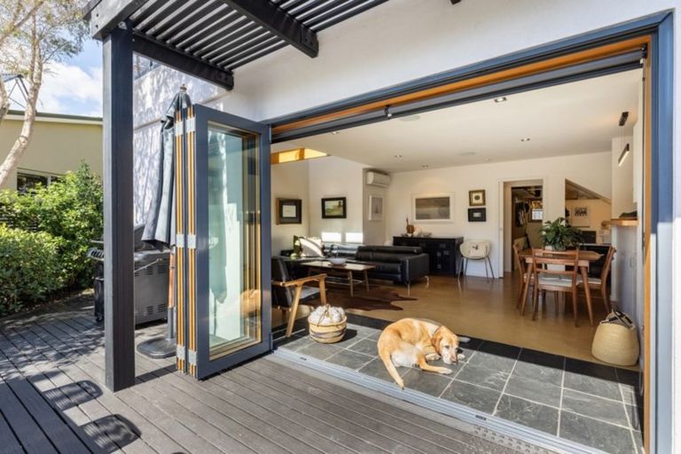 Photo of property in 64 Bronte Street East, Nelson, 7010