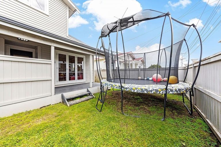 Photo of property in 40a Formby Avenue, Point Chevalier, Auckland, 1022