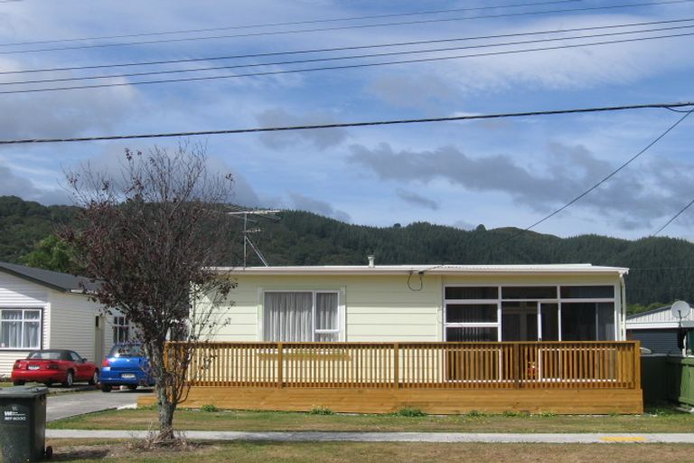 Photo of property in 81 Miro Street, Trentham, Upper Hutt, 5018