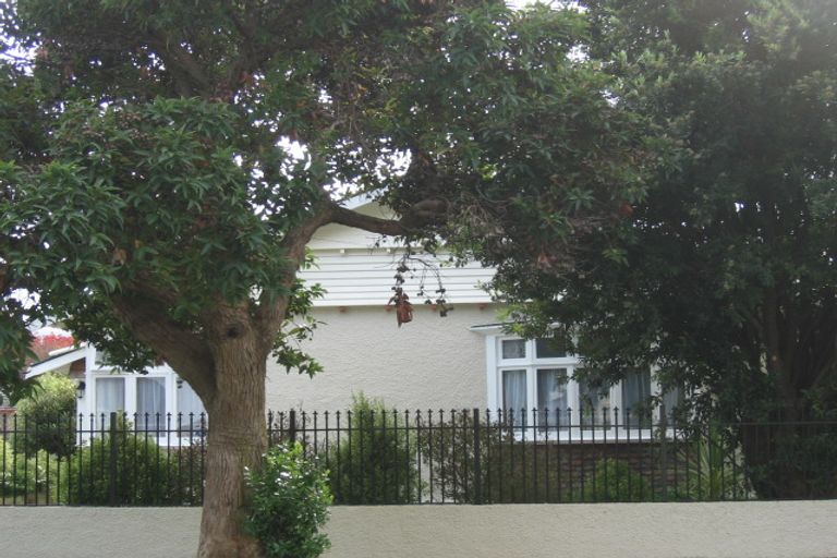 Photo of property in 45 Lincoln Avenue, Epuni, Lower Hutt, 5011