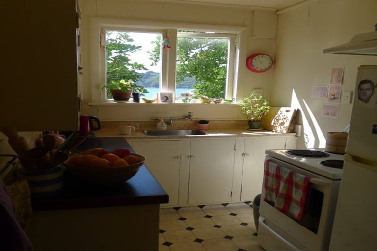 Photo of property in 1/77 Maida Vale Road, Roseneath, Wellington, 6011