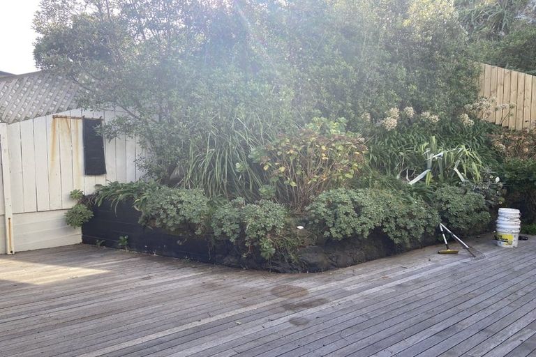 Photo of property in 39 Moa Point Road, Moa Point, Wellington, 6022