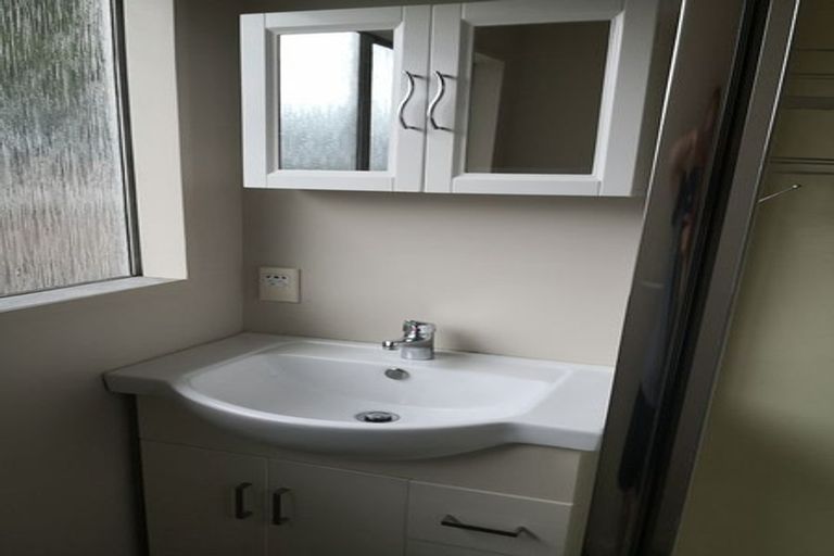 Photo of property in 1/25 Tensing Place, Sockburn, Christchurch, 8042