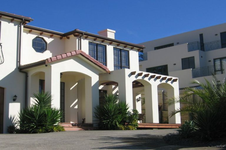 Photo of property in 38 Gold Street, Albany Heights, Auckland, 0632