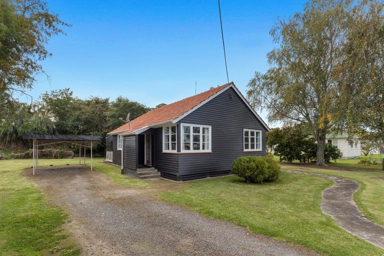 Photo of property in 19 Tawa Street, Edgecumbe, 3120