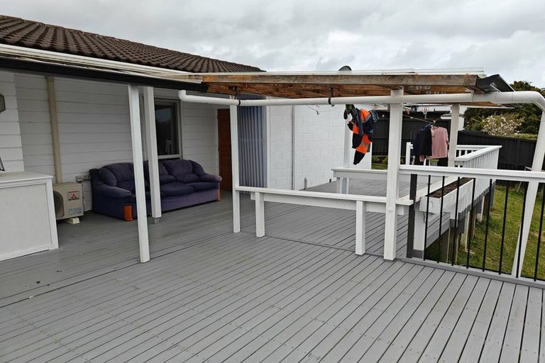 Photo of property in 52 Grenada Avenue, Forrest Hill, Auckland, 0620