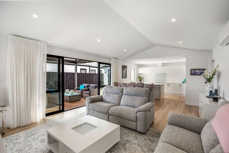 Photo of property in 4 Borthwick Street, Belfast, Christchurch, 8051